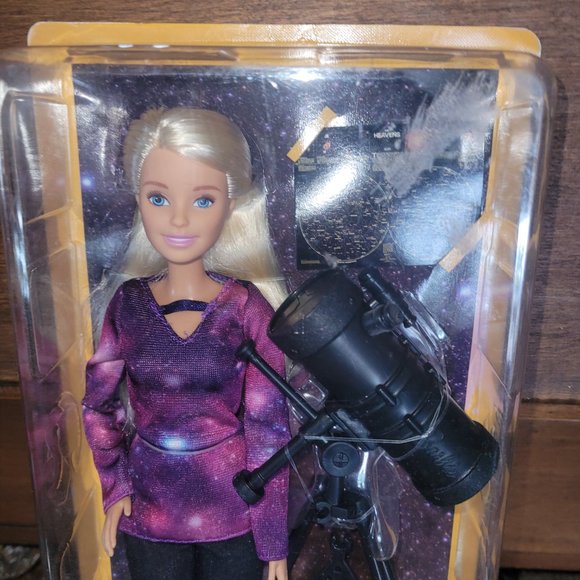 Barbie National Geographic 2018 Barbie New - Picture 4 of 17